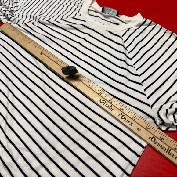 THE FIFTH LABLE CREAM W/ BLACK STRIPES DRESS FLOWING MEDIUM LEGNTH SLEEVES - Picture 4 of 8